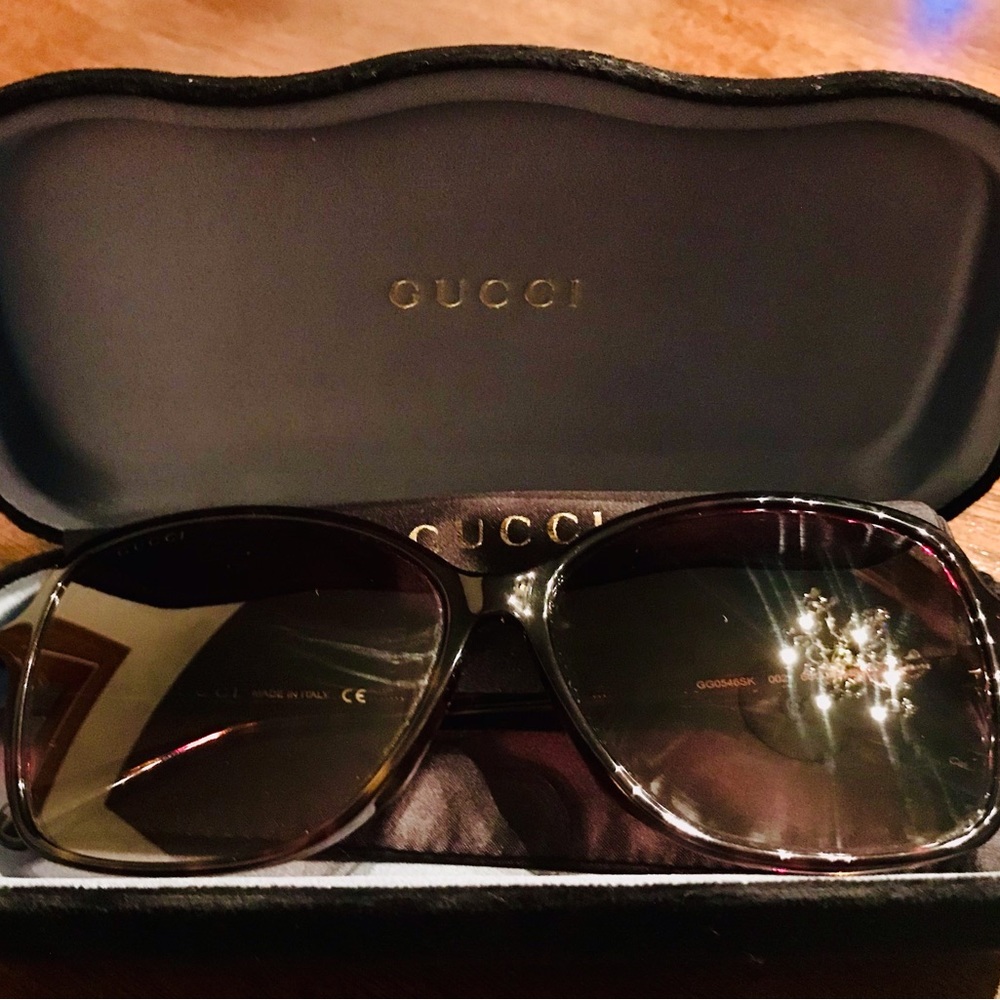 Authentic Gucci Ultra-Lightweight Limited Edition Havana Butterfly Sunglasses